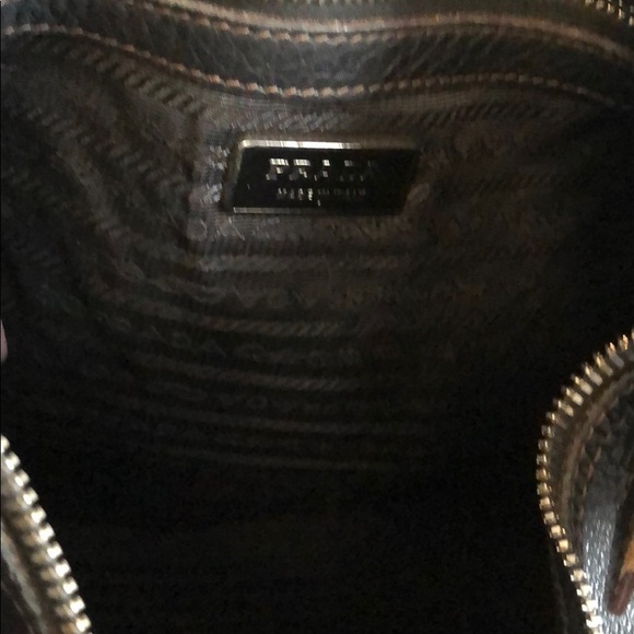 Prada Vitello Daino Black Leather Hobo Bag - Picture 2 of 7